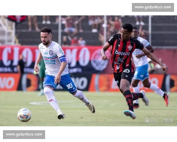 同城德比战火再燃 球迷热情高涨 两队争锋谁能笑到最后 同城德比战火再燃 球迷热情高涨 两队争锋谁能笑到最后